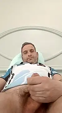 Snapshot of maxbigol chatting on 01-27-25, 08:49 maxbigol online show from 01-27-25, 08:49