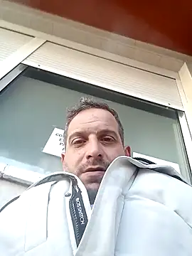 Snapshot of maxbigol chatting on 02-03-25, 02:55 maxbigol online show from 02-03-25, 02:55