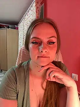 SophiaSweet  online show from 03-07-26, 05:32