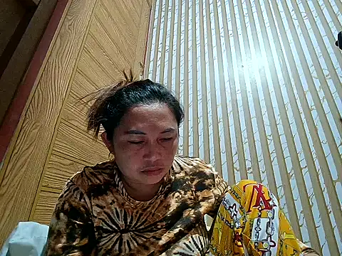 LalaiAsian online show from 02-19-26, 04:36