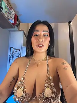 Snapshot of AsianMilfSheryl chatting on 04-25-26, 07:55 AsianMilfSheryl online show from 04-25-26, 07:55