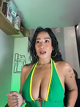 Snapshot of AsianMilfSheryl chatting on 07-11-26, 07:11 AsianMilfSheryl online show from 07-11-26, 07:11