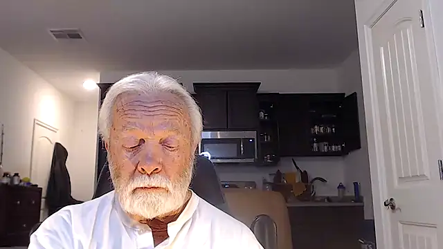 rockpoint69 online show from 12-19-24, 01:18