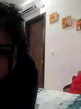 Snapshot of Srishtijain51 chatting on 01-05-25, 06:13 Srishtijain51 online show from 01-05-25, 06:13