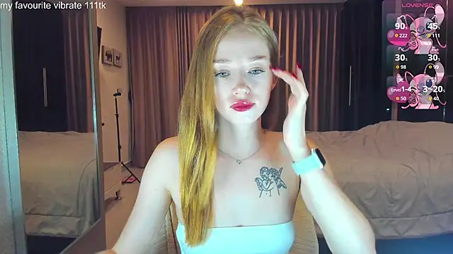Hot Mia  online show from 11-06-25, 12:06