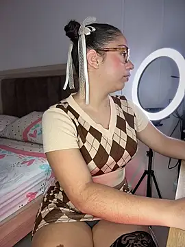 Shara dreams online show from 05-31-26, 12:08