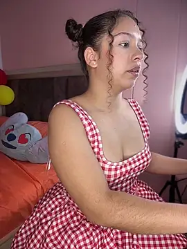 Shara dreams online show from 06-19-26, 12:37