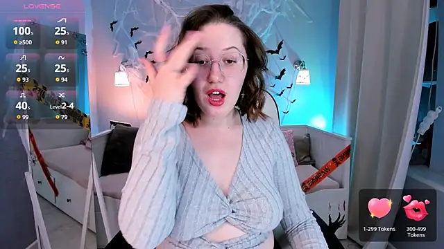 Charmy Gracy online show from 11-02-25, 11:12