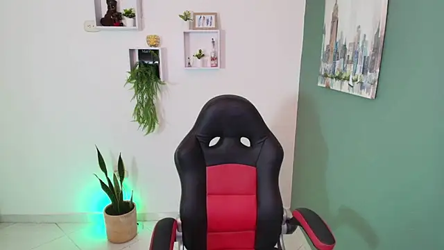 bella 99  online show from 12-14-24, 02:42