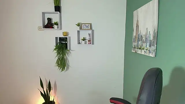 bella 99  online show from 12-17-24, 11:28