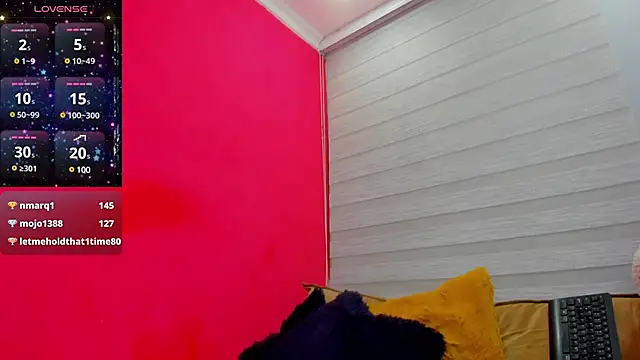 Snapshot of Pocahontas_d chatting on 02-27-25, 09:22 Pocahontas d online show from 02-27-25, 09:22