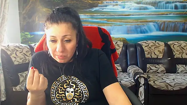 MoistMady online show from 02-25-26, 01:32