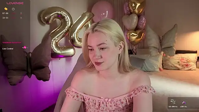 Snapshot of elinanortas chatting on 06-16-26, 06:16 elinanortas online show from 06-16-26, 06:16