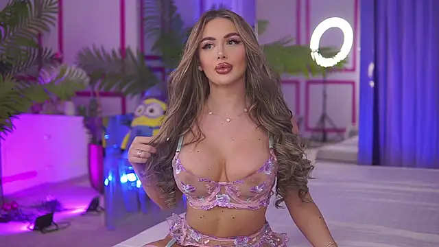 AshleySinn online show from 01-04-25, 05:37