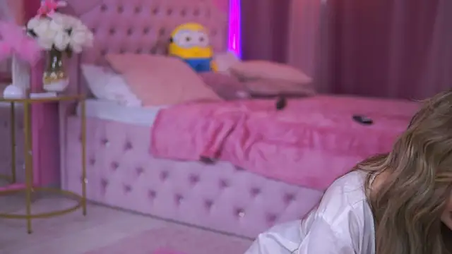 AshleySinn online show from 02-03-25, 09:29