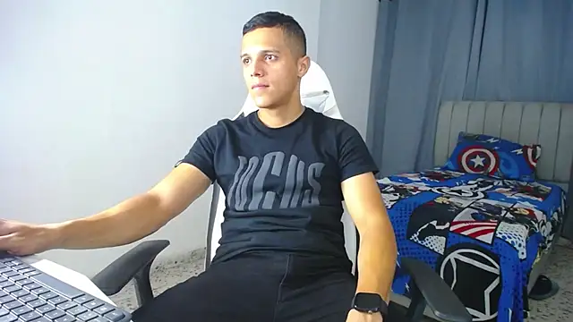 DavidAngell7 online show from 01-12-25, 05:03