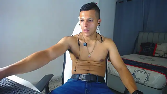 DavidAngell7 online show from 10-01-25, 04:18