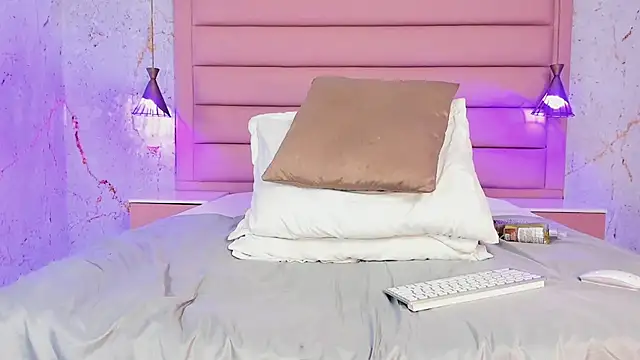 Scarleett 22 online show from 01-18-25, 12:46