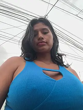 Snapshot of sexi_noemi chatting on 02-08-25, 10:51 sexi noemi online show from 02-08-25, 10:51