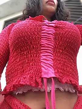 Snapshot of sexi_noemi chatting on 10-03-25, 02:58 sexi noemi online show from 10-03-25, 02:58