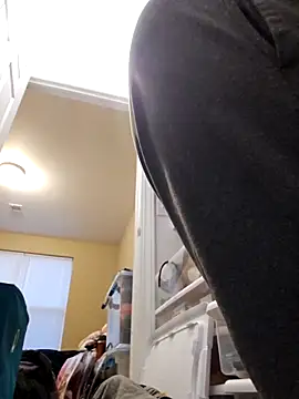 AmethystFoxx online show from 11-19-25, 10:21