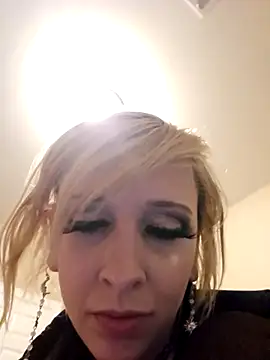 AmethystFoxx online show from 03-30-26, 05:30