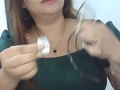 wild amber25 online show from 01-13-26, 06:46