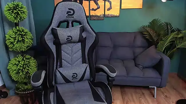 Snapshot of marcobadass chatting on 02-02-25, 02:59 marcobadass online show from 02-02-25, 02:59