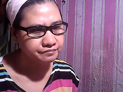 sweetsosie18 online show from 09-26-25, 02:59