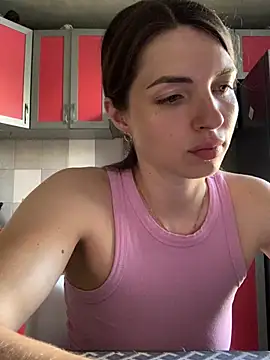 Snapshot of SeducingYoghourt chatting on 06-23-26, 03:21 SeducingYoghourt online show from 06-23-26, 03:21