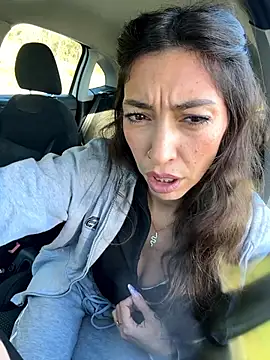 amanilouve online show from 01-08-26, 10:28