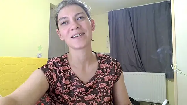Snapshot of MercyLove chatting on 05-02-26, 04:12 MercyLove online show from 05-02-26, 04:12