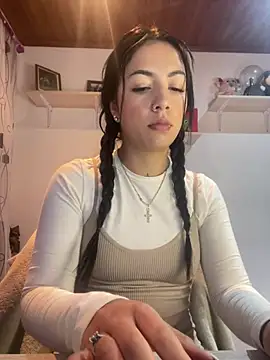 MadisonCambel online show from 02-11-25, 02:25