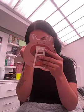 MadisonCambel online show from 10-11-25, 02:26