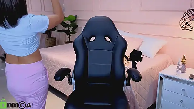 Snapshot of ROSE__15 chatting on 01-09-26, 11:46 ROSE 15 online show from 01-09-26, 11:46