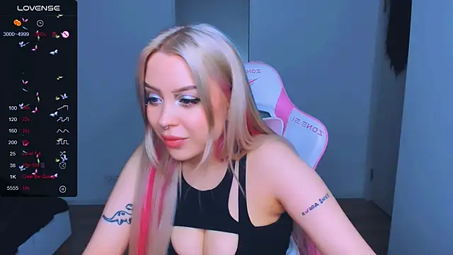 MonaLauu online show from 03-20-25, 04:09