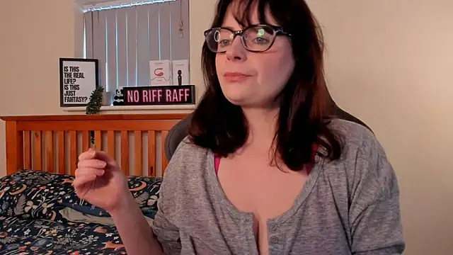 Snapshot of LucieWinters_UK chatting on 01-03-25, 12:41 LucieWinters UK online show from 01-03-25, 12:41