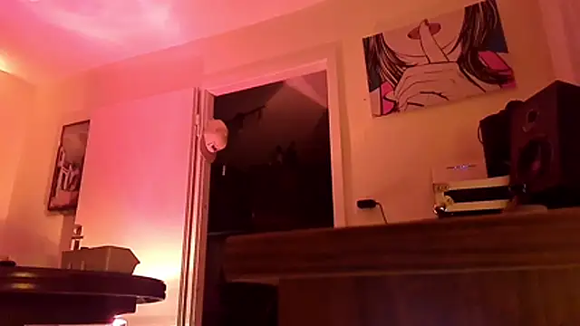 Snapshot of Ladyshaker82 chatting on 11-02-25, 06:05 Ladyshaker82 online show from 11-02-25, 06:05