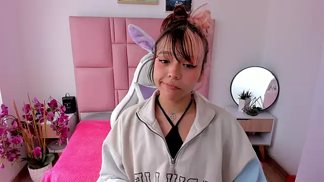 katalina garcia online show from 02-15-26, 04:03