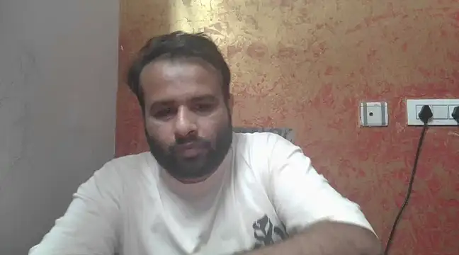 Snapshot of sura11311 chatting on 02-27-25, 06:31 sura11311 online show from 02-27-25, 06:31