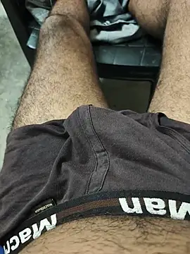 24HOTBOY25 online show from 05-28-26, 06:49