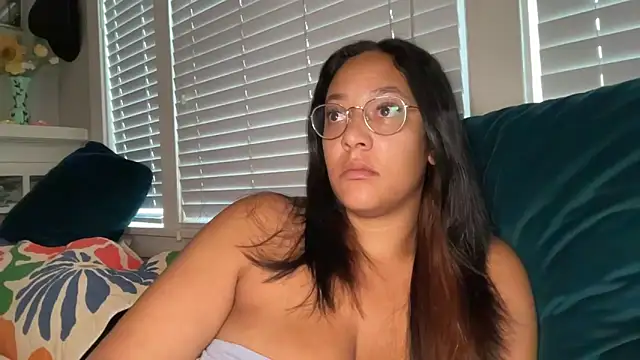 dreamyriri online show from 04-05-26, 02:03