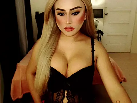 MISTRESS OF EVILCUMxx online show from 03-17-25, 07:48