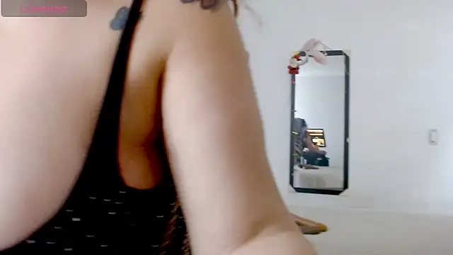 Snapshot of mussa_hott chatting on 06-10-26, 11:24 mussa hott online show from 06-10-26, 11:24