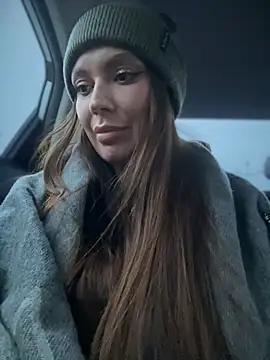 Emma Catt online show from 12-21-24, 02:15