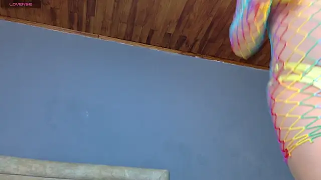 nicol snow online show from 04-11-26, 07:18