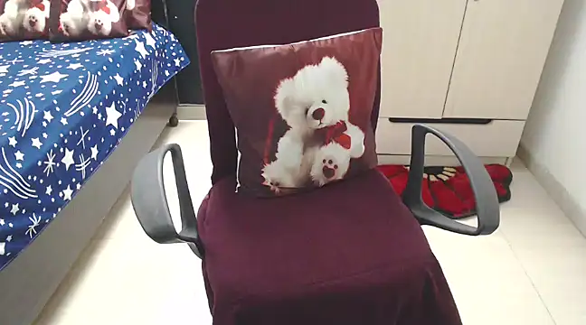 Princess Sara online show from 03-08-25, 06:43