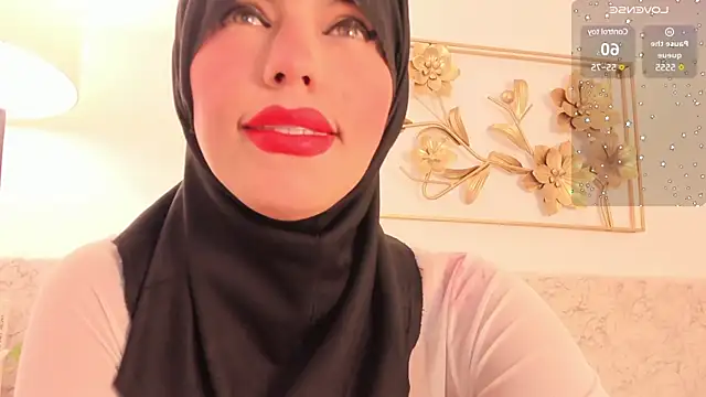Snapshot of hanajameela chatting on 01-15-25, 12:04 hanajameela online show from 01-15-25, 12:04