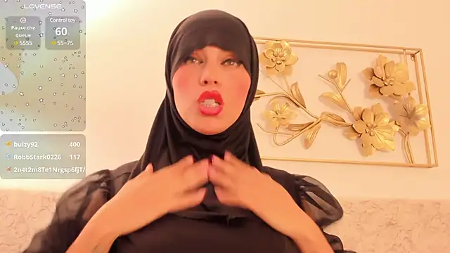 Snapshot of hanajameela chatting on 02-14-25, 03:05 hanajameela online show from 02-14-25, 03:05