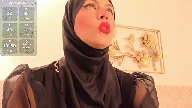 Snapshot of hanajameela chatting on 02-18-25, 11:33 hanajameela online show from 02-18-25, 11:33